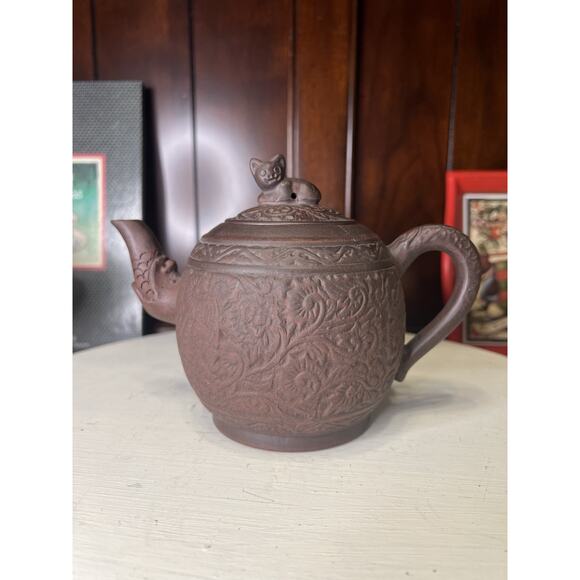 Yixing Zisha Chinese Clay Teapot 2008 Purple Clay Handmade Year Of Rat - Picture 1 of 10